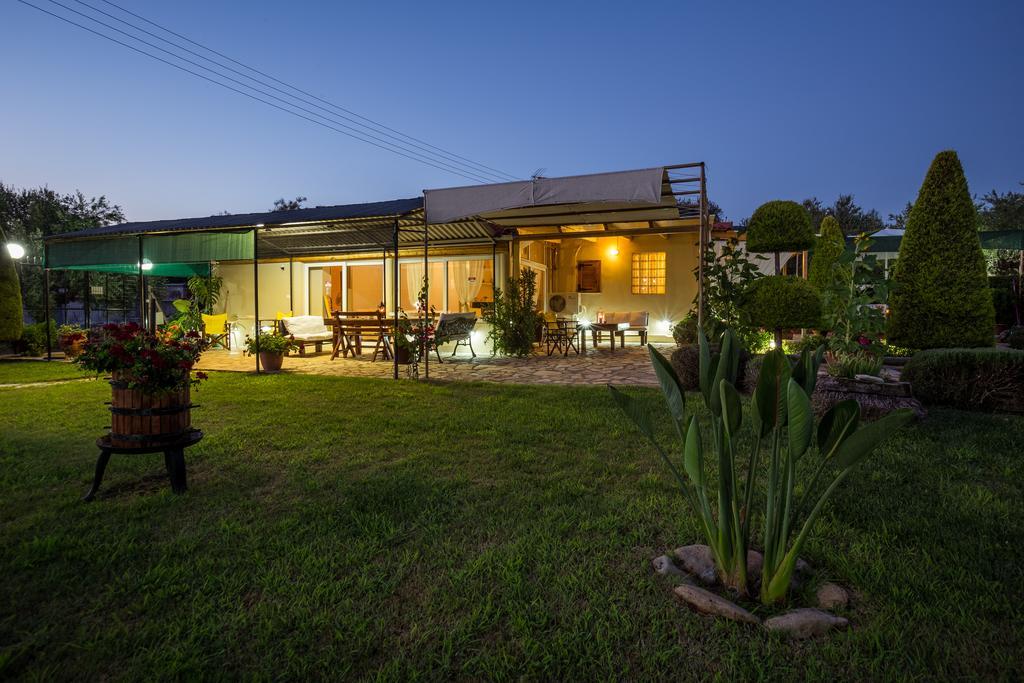 Olives House Villa Vromonerion Exterior photo